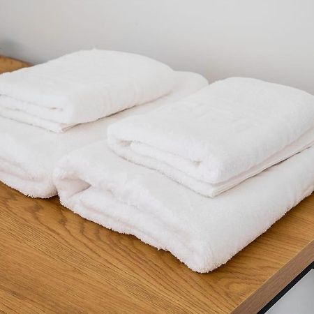 Alimos Sun-Filled Apartment Athens Ngoại thất bức ảnh